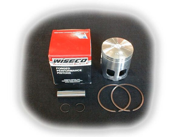 The Wiseco, 513 Series, Yamaha Banshee Piston Kit, Part 16-5718 includes a piston and a piston ring.