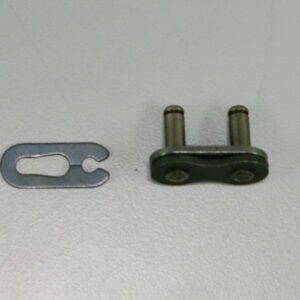 A Master Link for standard DID 520 non o-ring chain, Part # 18-5927, with a nut and bolt, compatible with standard DID 520 non o-ring chain.